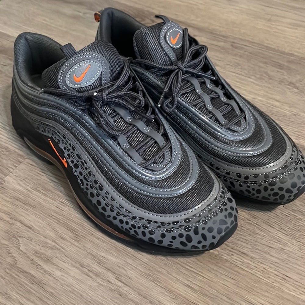 Air Max 97 SE Reflective Off Noir Men’s size 10 US BQ6524-001